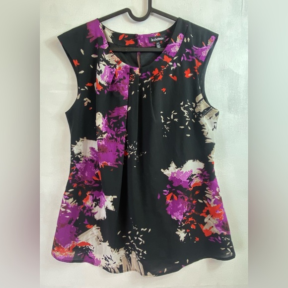 le chateau Tops - Le Chateau pleated-front blouse (M)